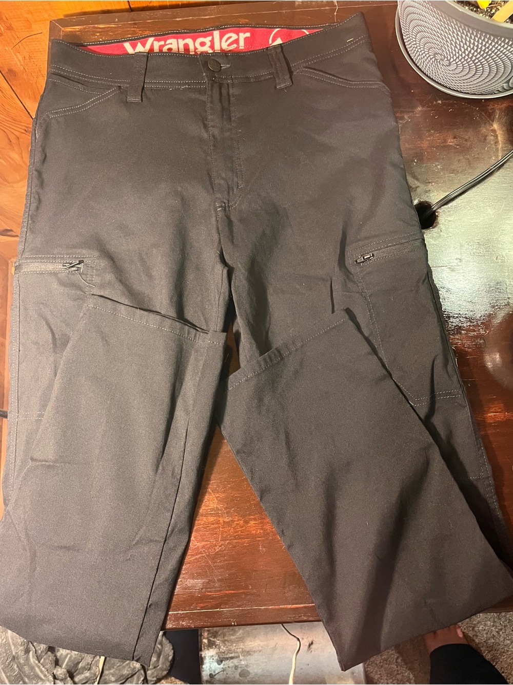 Wrangler Men's Black Cargo Utility Pants